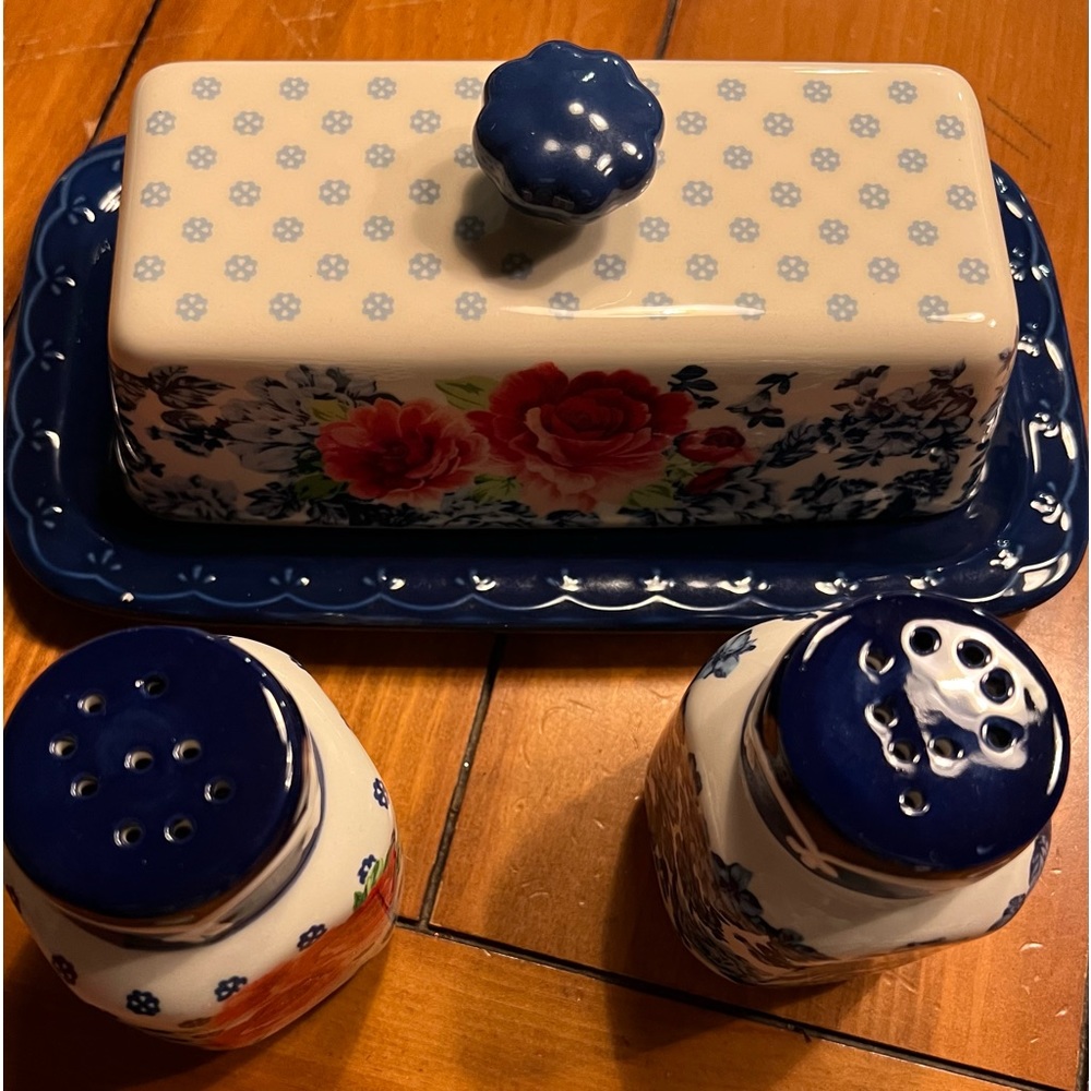 The Pioneer Woman Butter & Matching Salt & Pepper Shakers.
